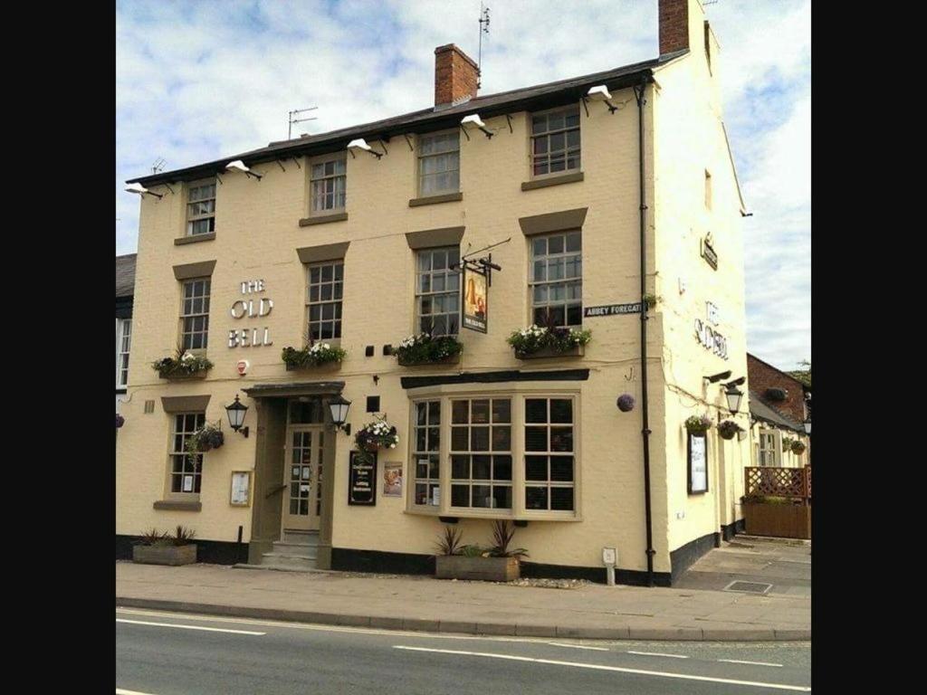 The Old Bell Bed and Breakfast Shrewsbury Buitenkant foto