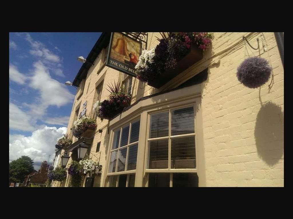 The Old Bell Bed and Breakfast Shrewsbury Buitenkant foto